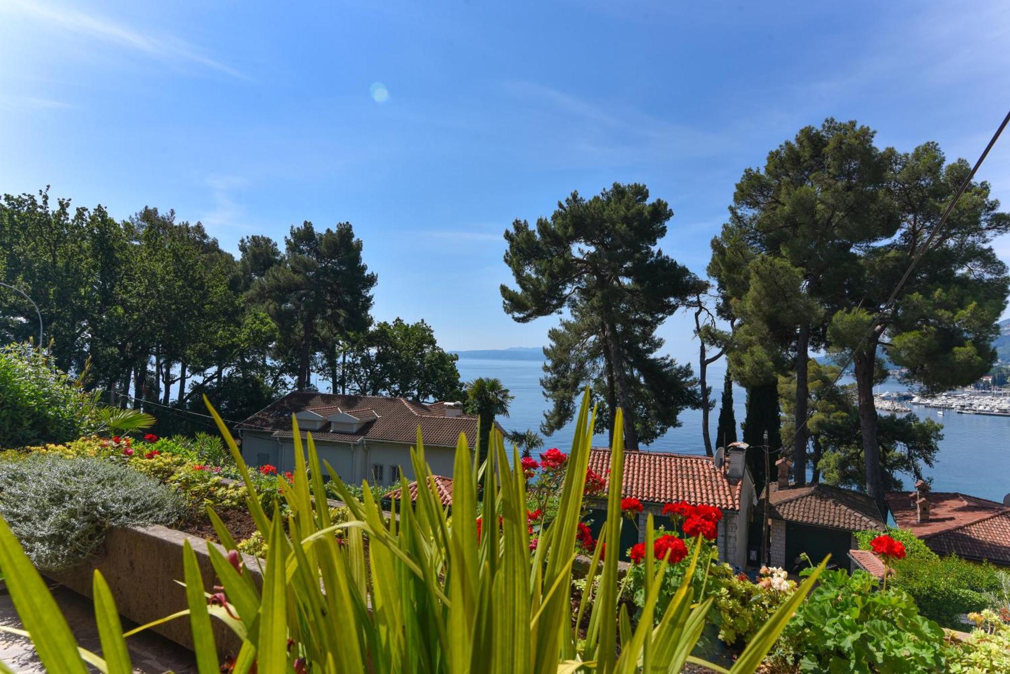 Apartments Villa Vosilla Opatija Bagian luar foto