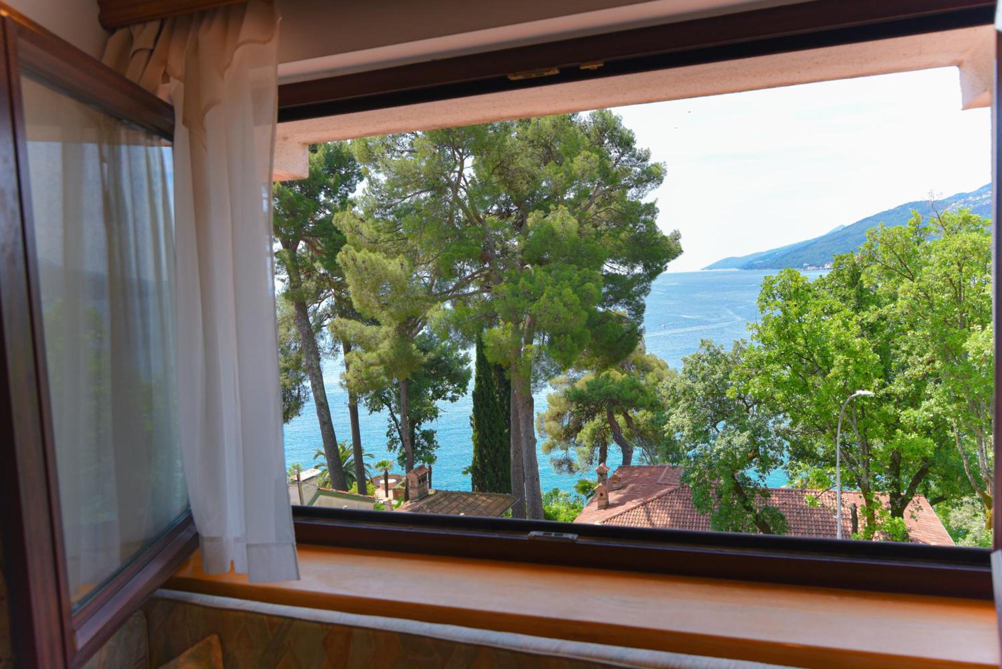 Apartments Villa Vosilla Opatija Bagian luar foto
